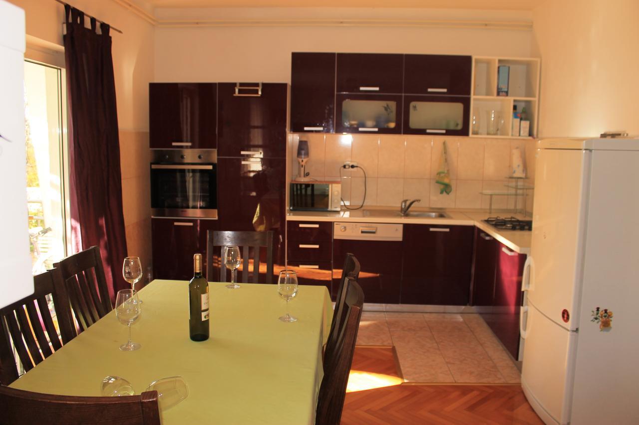 Apartments Jakovljevic Grebastica Exterior photo